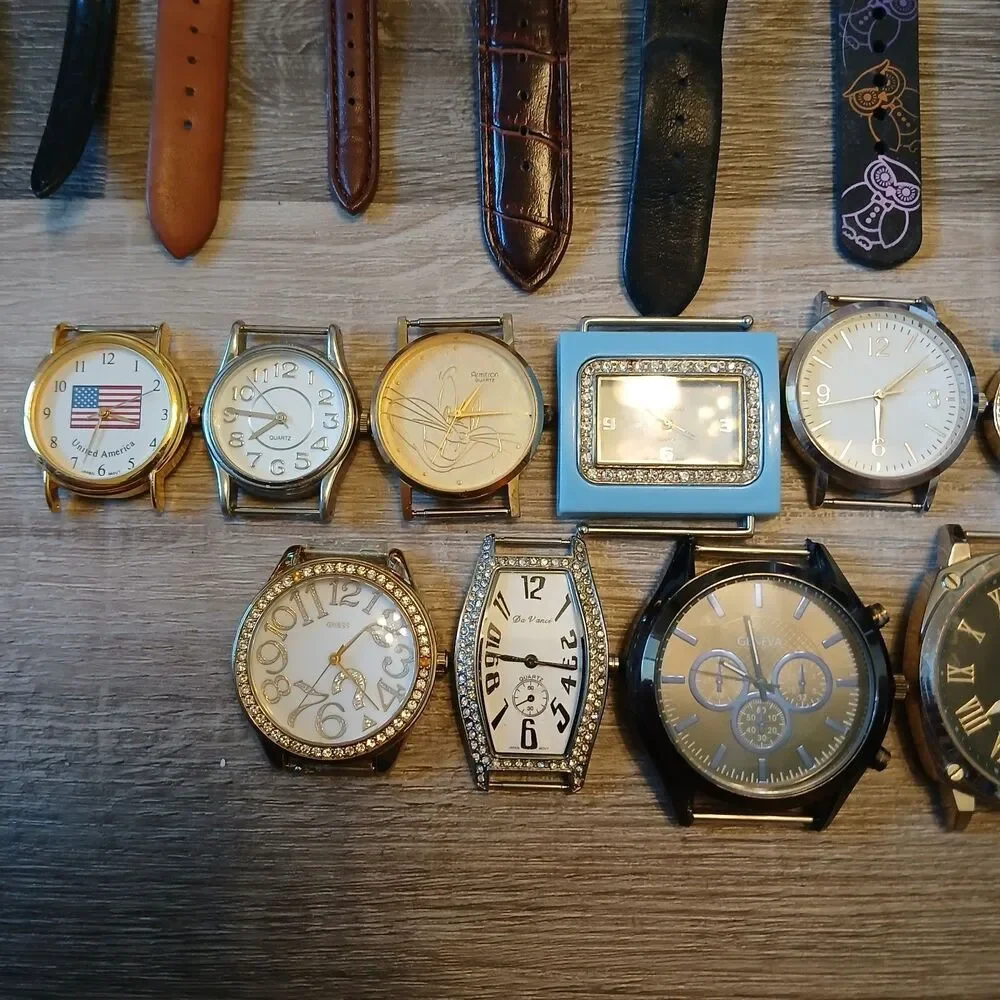 Huge Watch Lot of 50+ Mixed Brands Vintage & Modern Parts/Repair Untested-Box Z2